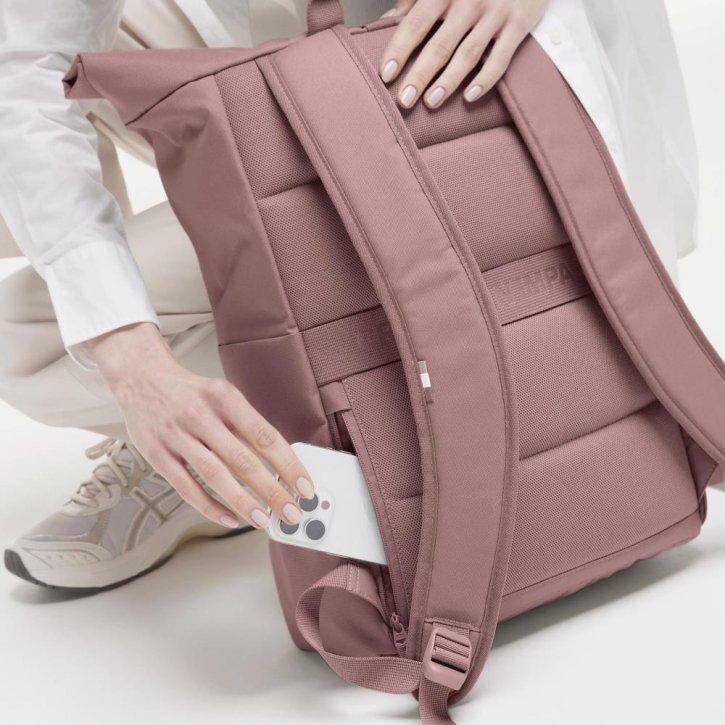 GOTBAG. RollTop easy monochrome blobfish